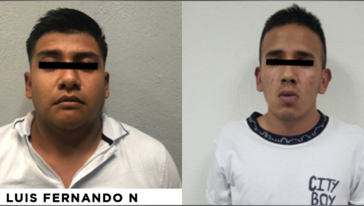 Detienen a 2 presuntos ladrones que dispararon contra chofer de combi que huyó de asalto Detienen a 2 presuntos ladrones que dispararon contra chofer de combi que huyó de asalto