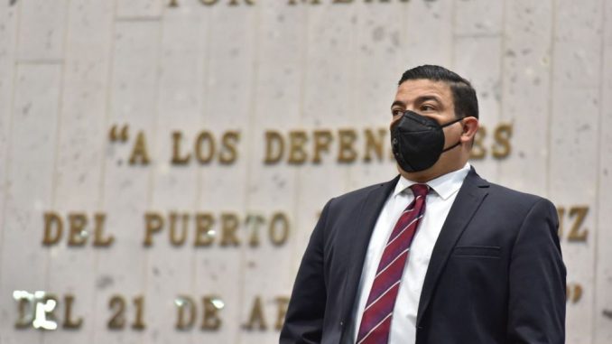 Con sustento y pruebas, se llevará ante la Ley a todos quienes saquearon al estado: Gómez Cazarín