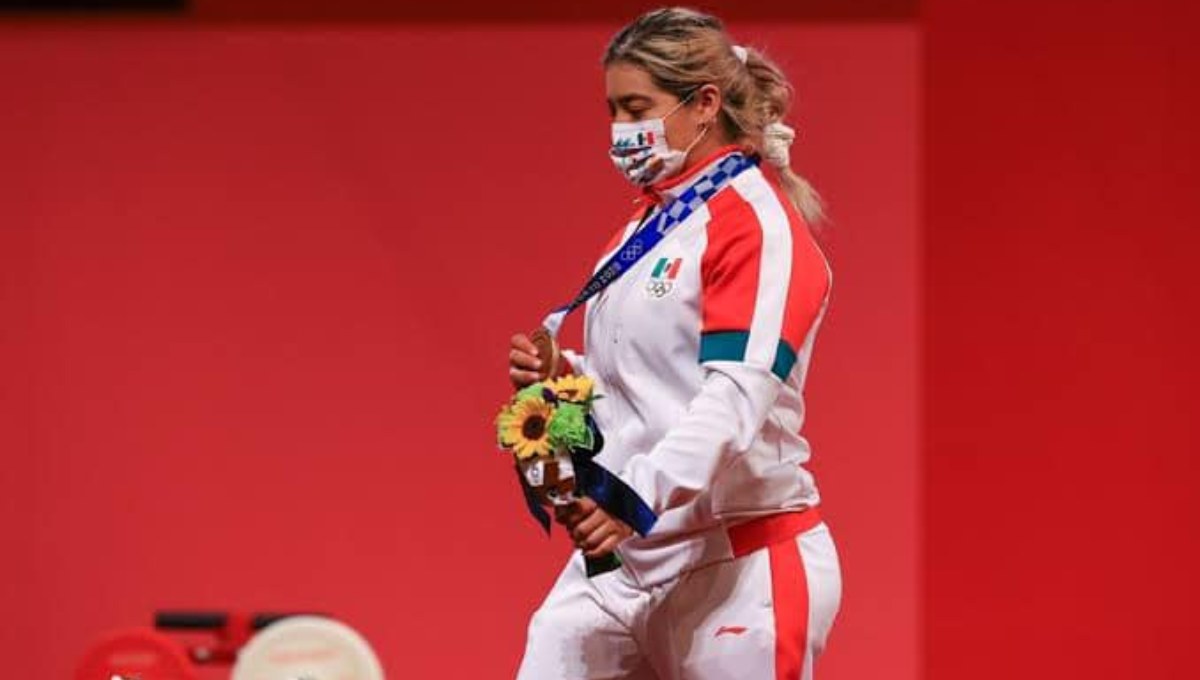 “Nadie me dijo que entrega de cheques era una simulación”: Aremi Fuentes, medallista de Tokio 2020 “Nadie me dijo que entrega de cheques era una simulación”: Aremi Fuentes, medallista de Tokio 2020