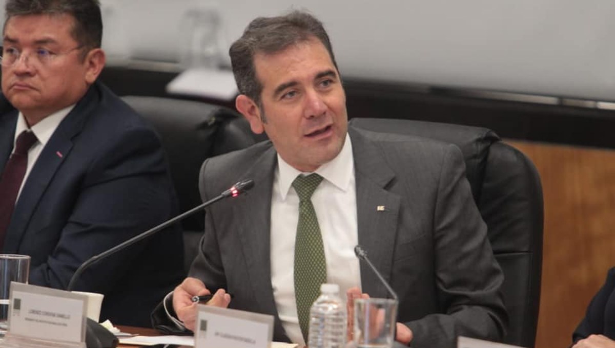 Lorenzo Córdova asegura que mienten quienes acusan al INE de oponerse a Revocación de Mandato Lorenzo Córdova asegura que mienten quienes acusan al INE de oponerse a Revocación de Mandato