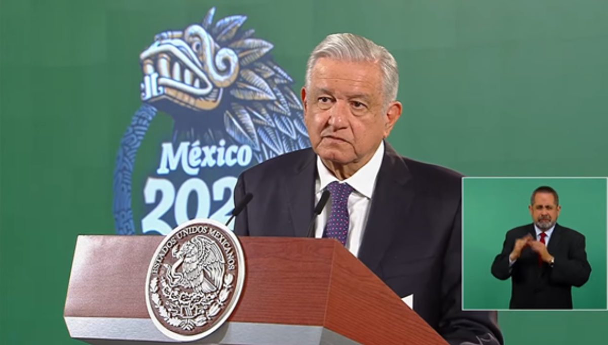 Tras un año de pandemia, AMLO realizará informe de gobierno en el Zócalo el 1 de diciembre Tras un año de pandemia, AMLO realizará informe de gobierno en el Zócalo el 1 de diciembre