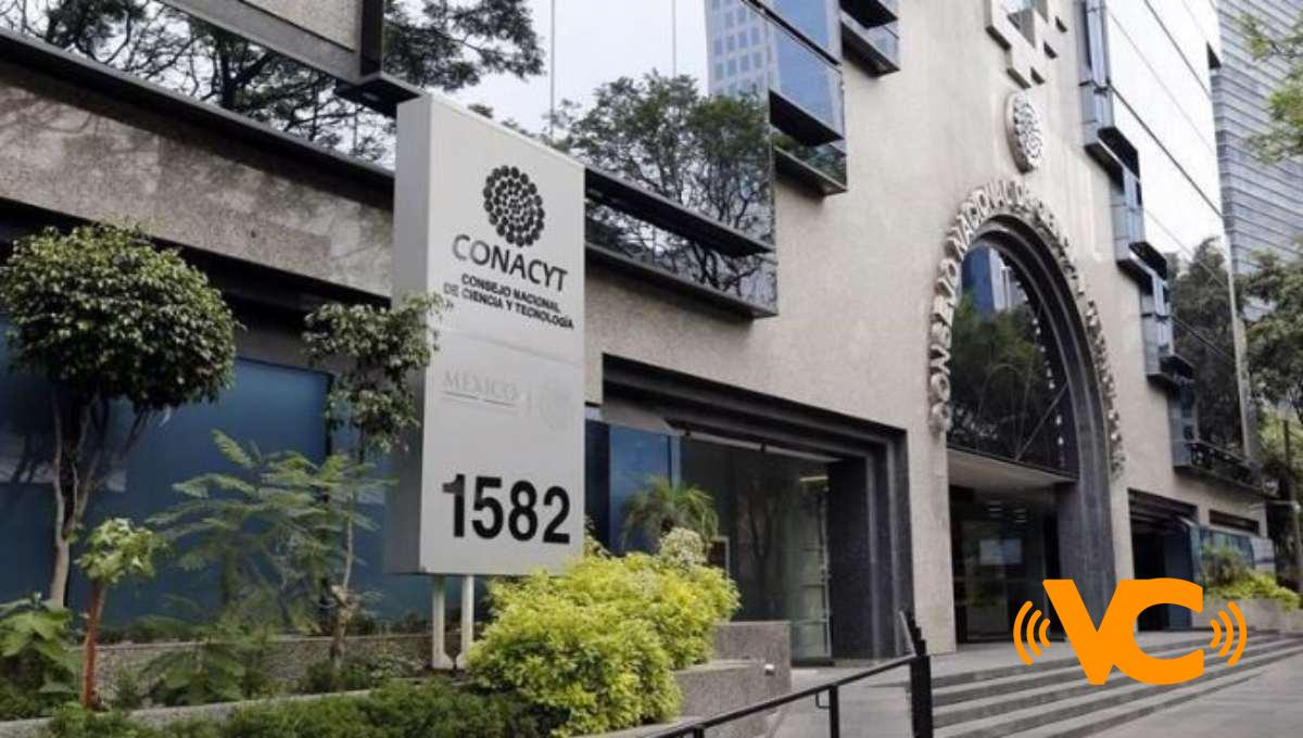 Acude otra académica del Conacyt a la FGR para conocer acusaciones Acude otra académica del Conacyt a la FGR para conocer acusaciones
