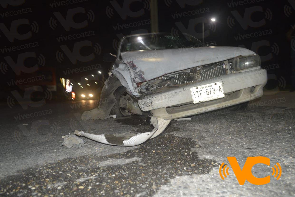 Se accidentan sujetos al poniente de Coatzacoalcos; que les chocaron, dicen Se accidentan sujetos al poniente de Coatzacoalcos; que les chocaron, dicen