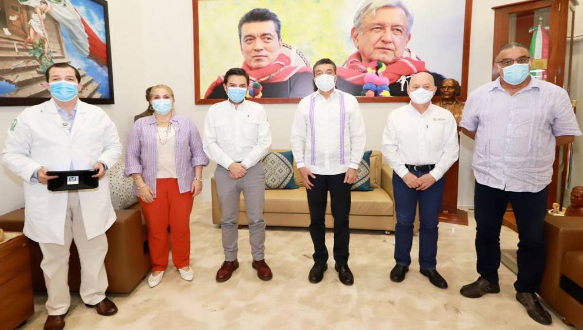 Inicia vacunación contra COVID de menores de 12 a 17 años con padecimientos en Chiapas Inicia vacunación contra COVID de menores de 12 a 17 años con padecimientos en Chiapas