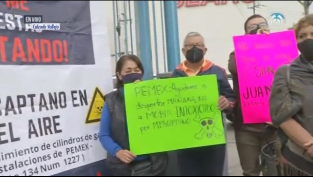 Vecinos de Vallejo protestan por fuerte olor a gas que se desprende de instalaciones Pemex Vecinos de Vallejo protestan por fuerte olor a gas que se desprende de instalaciones Pemex