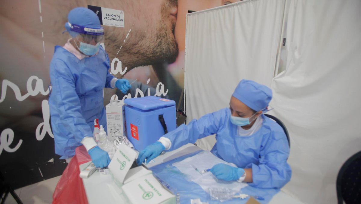 Durante la última semana, se reportó una caída global de contagios de COVID-19: OMS