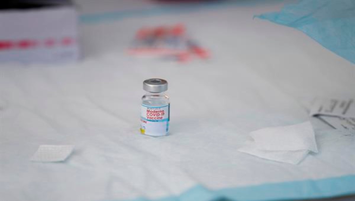 VACUNA MODERNA: Por riesgo de inflamación cardiaca en jóvenes, Suecia y Dinamarca suspenden aplicación