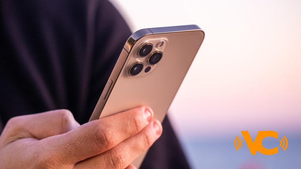 Un piloto dejó caer un iPhone mientras su avión despegaba a 80 kilómetros por hora, y sobrevivió Un piloto dejó caer un iPhone mientras su avión despegaba a 80 kilómetros por hora, y sobrevivió
