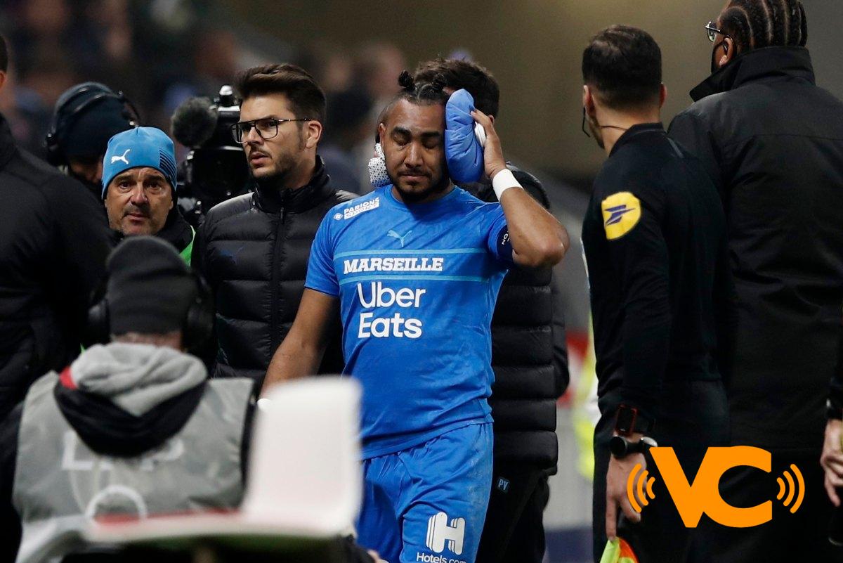 Vetan cinco años del estadio de Lyon al aficionado que agredió a Dimitri Payet Vetan cinco años del estadio de Lyon al aficionado que agredió a Dimitri Payet