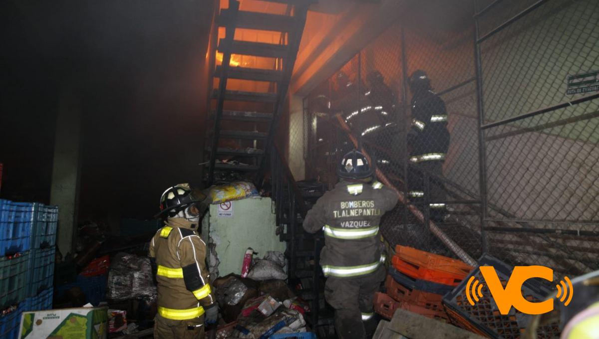 Se desata “infierno” en bodega de plásticos en límites de CDMX y Edomex (FOTOS) Se desata “infierno” en bodega de plásticos en límites de CDMX y Edomex (FOTOS)