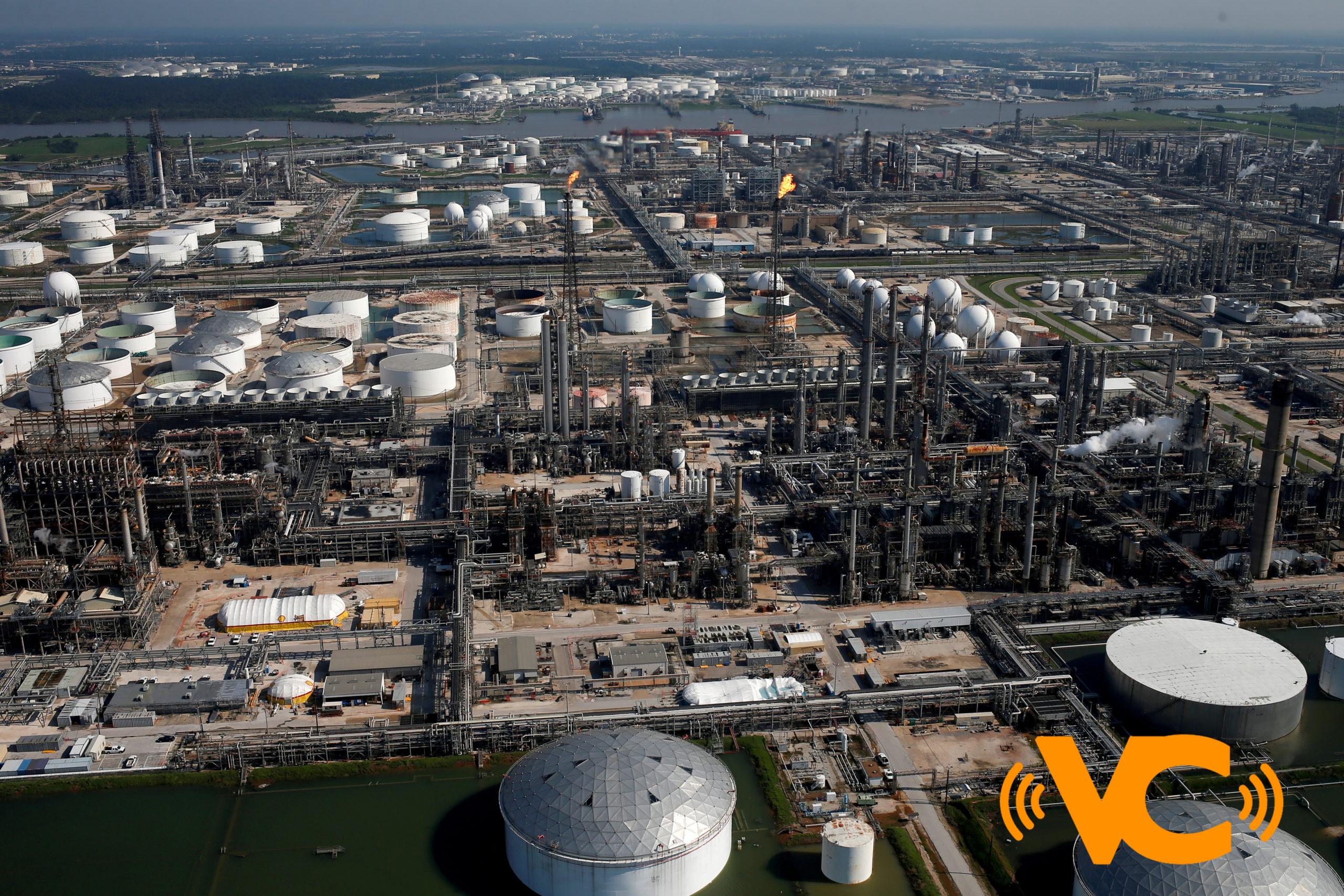 Empresarios de Nueva York buscan frenar venta de refinería Deer Park a Pemex Empresarios de Nueva York buscan frenar venta de refinería Deer Park a Pemex
