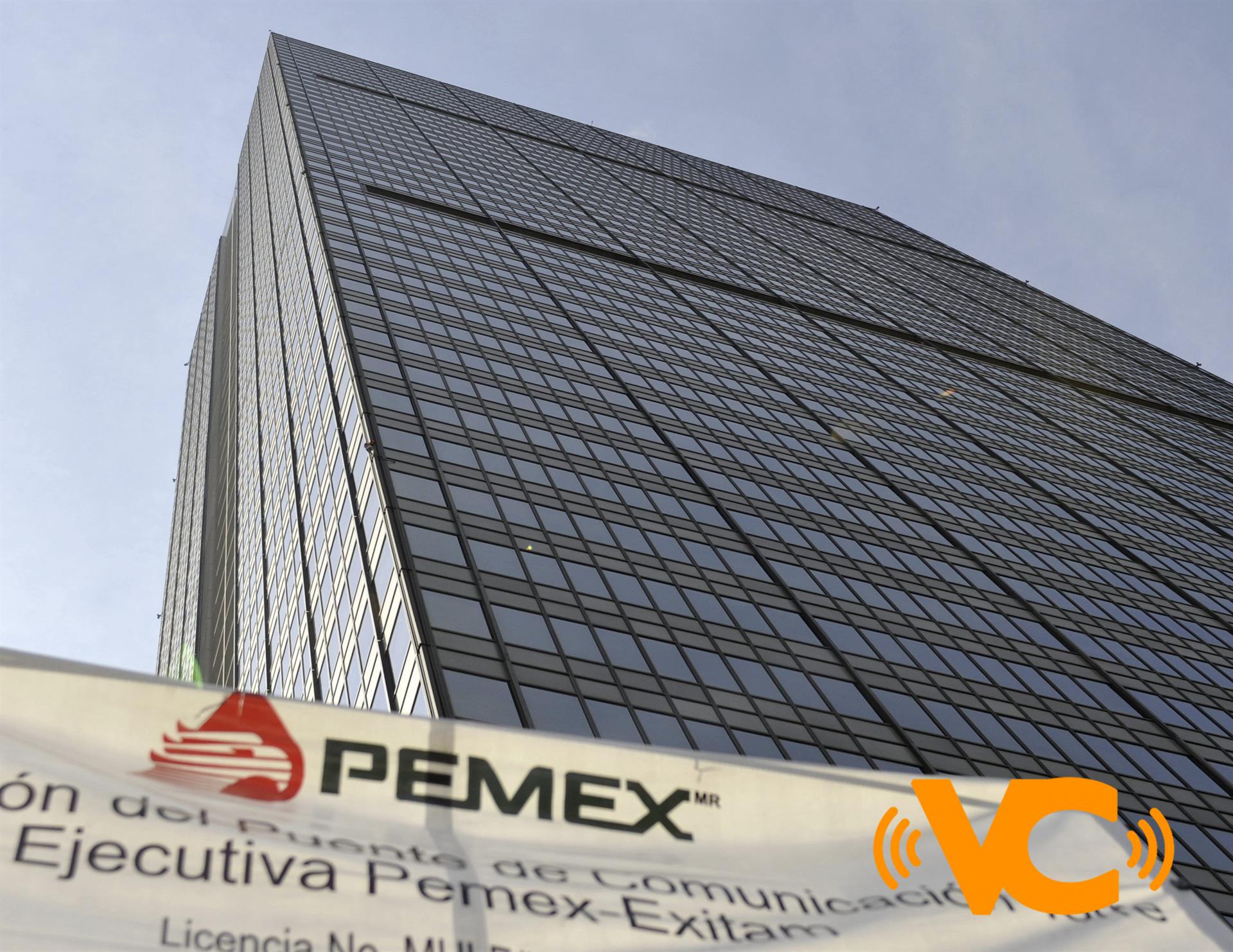 Regalazo de Navidad a Pemex: la 4T anuncia “mega rescate” con 3,500 mdd Regalazo de Navidad a Pemex: la 4T anuncia “mega rescate” con 3,500 mdd