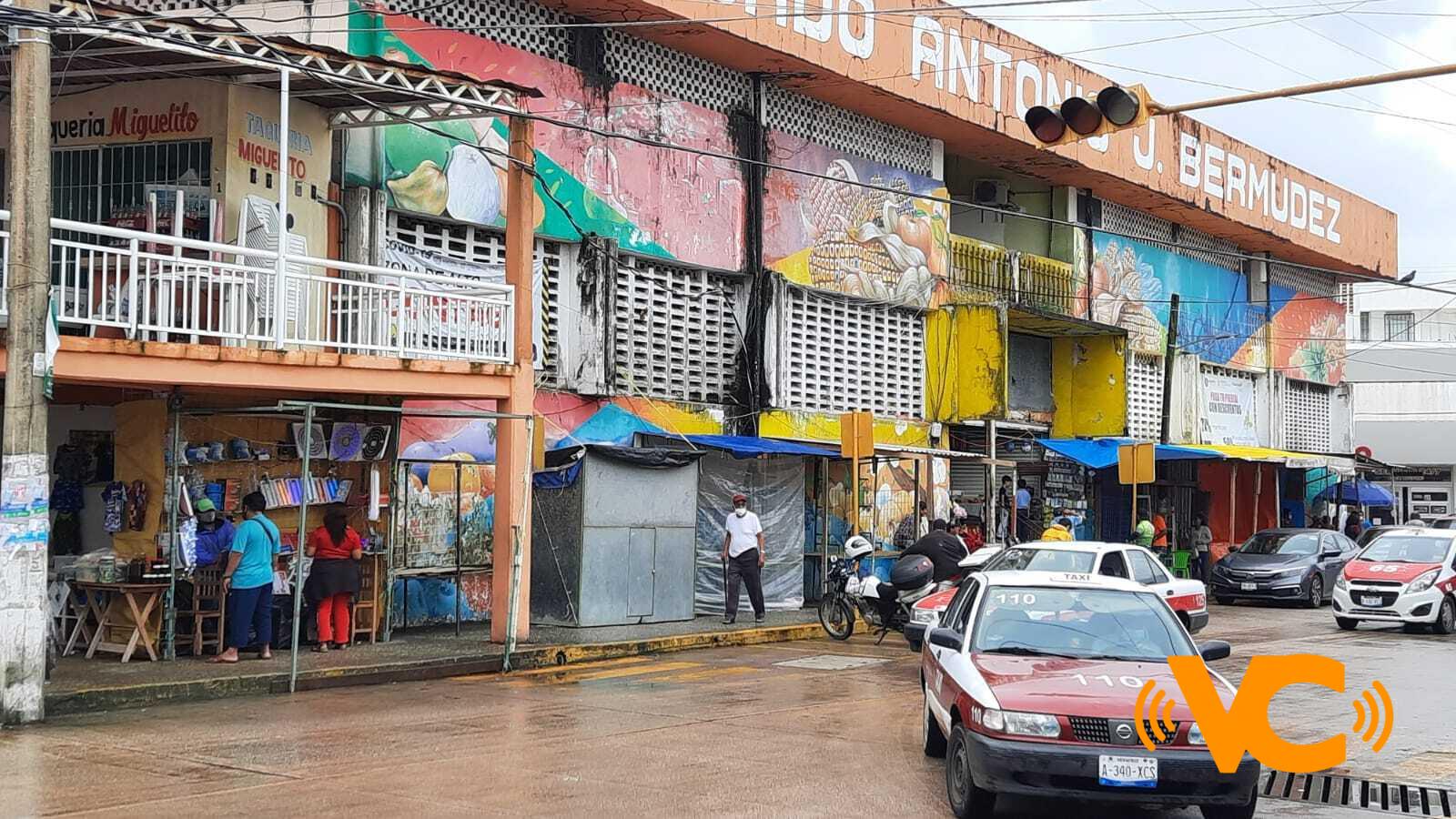 Comerciantes de artículos navideños tienen esperanza de repuntar sus ventas este diciembre Comerciantes de artículos navideños tienen esperanza de repuntar sus ventas este diciembre
