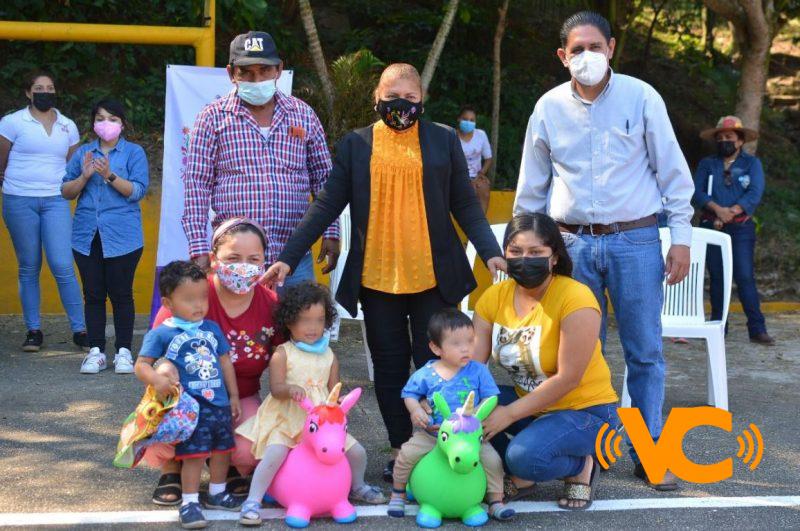Ningún niño de la zona rural en Coatzacoalcos se quedó sin juguetes: DIF Municipal