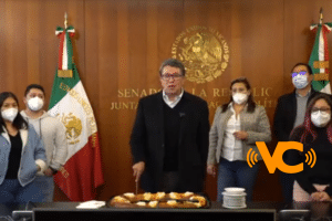 Ricardo Monreal parte Rosca de Reyes y lamenta ausencia de José Manuel del Río Ricardo Monreal parte Rosca de Reyes y lamenta ausencia de José Manuel del Río