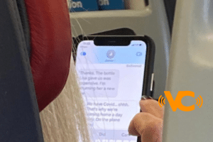 En pleno vuelo lee el mensaje de otra pasajera: “Tenemos Covid… shh” En pleno vuelo lee el mensaje de otra pasajera: “Tenemos Covid… shh”