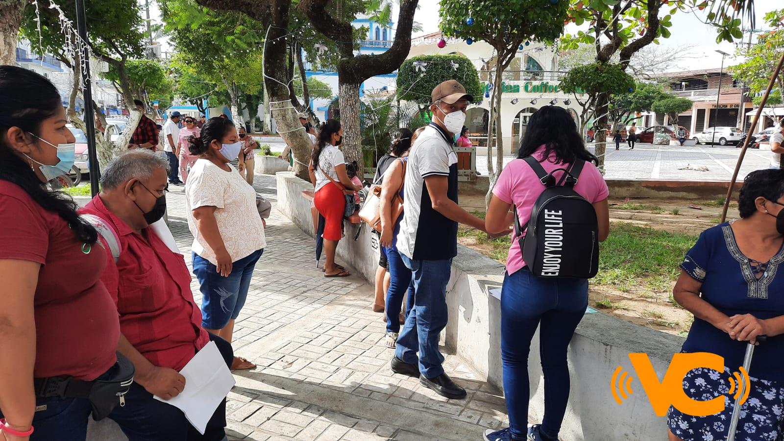 Habitantes de la San Regino, piden liberar acceso rápido a su colonia