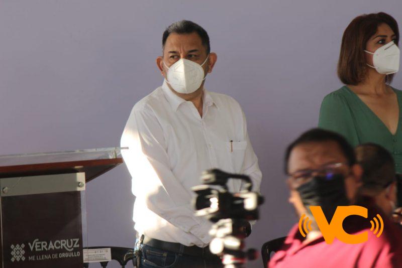 Asiste Amado Cruz Malpica a la primera asamblea de análisis sobre educación Asiste Amado Cruz Malpica a la primera asamblea de análisis sobre educación