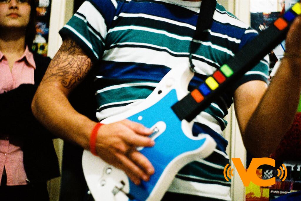 El «mejor jugador» de ‘Guitar Hero’ en el mundo fue descubierto haciendo trampa en casi 100 videos completando canciones «imposibles» El «mejor jugador» de ‘Guitar Hero’ en el mundo fue descubierto haciendo trampa en casi 100 videos completando canciones «imposibles»