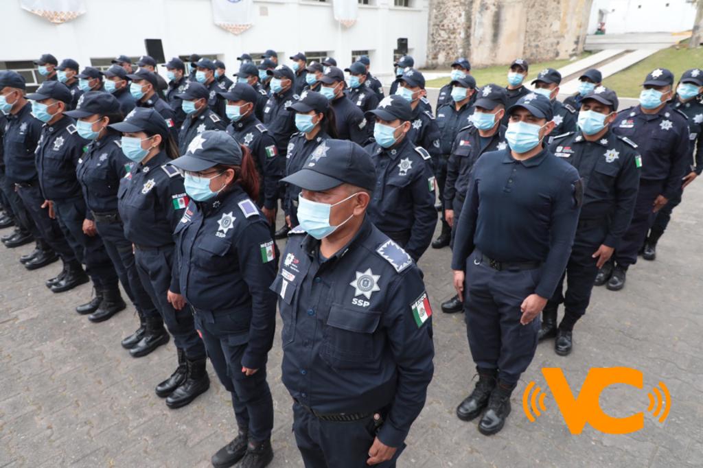 Detienen a 11 policías de Coatzacoalcos acusados de desaparición forzada en el 2015 Detienen a 11 policías de Coatzacoalcos acusados de desaparición forzada en el 2015