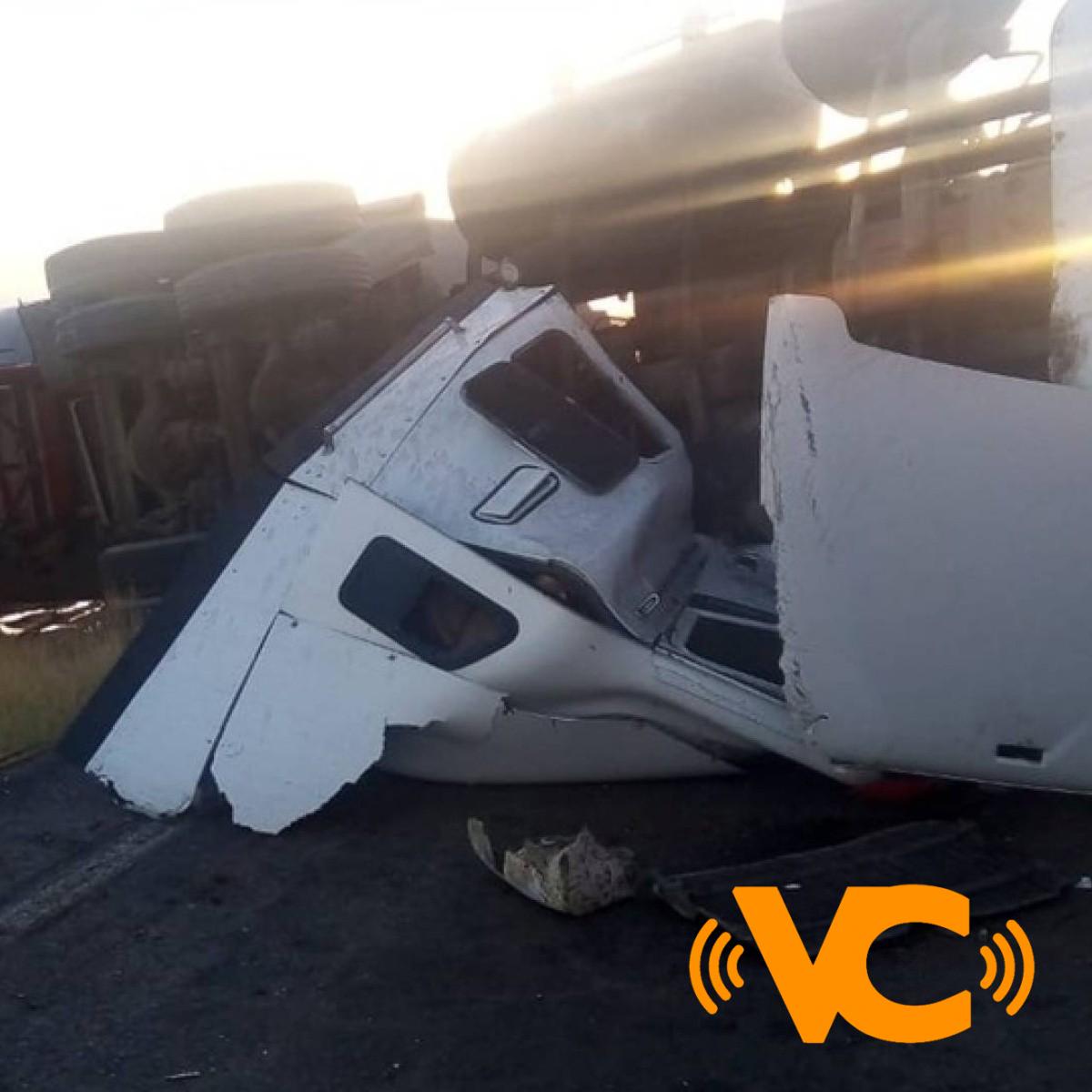 Coahuila: Chofer de trailer muere por accidente en carretera
