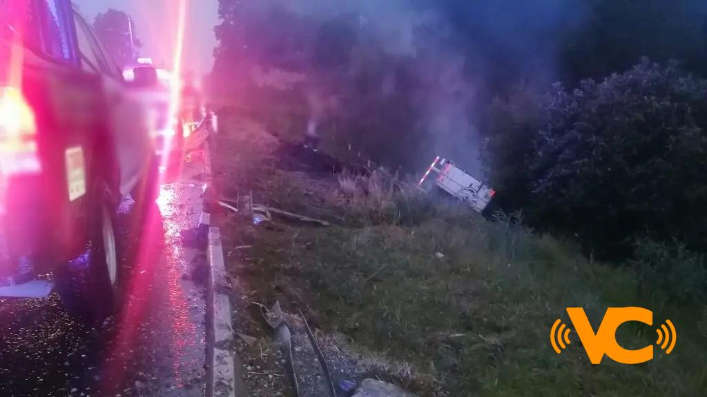 Tráileres se van al barranco en autopista de Veracruz, este miércoles. Tráileres se van al barranco en autopista de Veracruz, este miércoles.