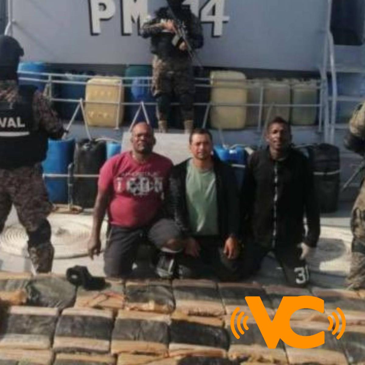 El Salvador: Aseguran 810 kilos de droga y detienen a tres suramericanos El Salvador: Aseguran 810 kilos de droga y detienen a tres suramericanos