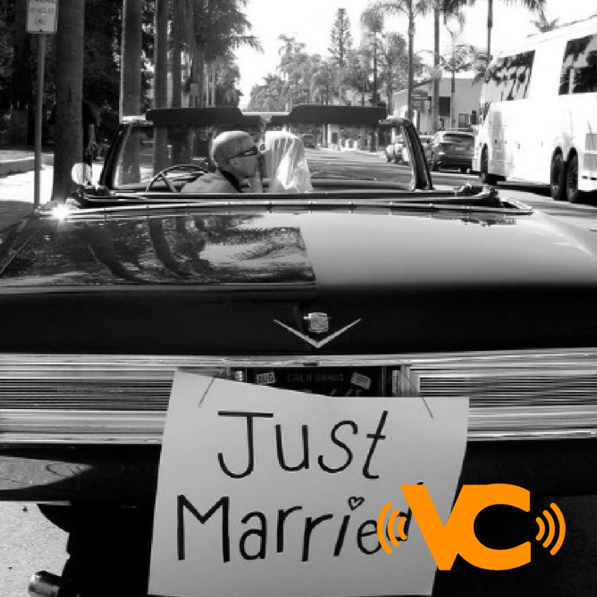 Kourtney Kardashian y Travis Barker celebran su tercera boda en un castillo italiano Kourtney Kardashian y Travis Barker celebran su tercera boda en un castillo italiano