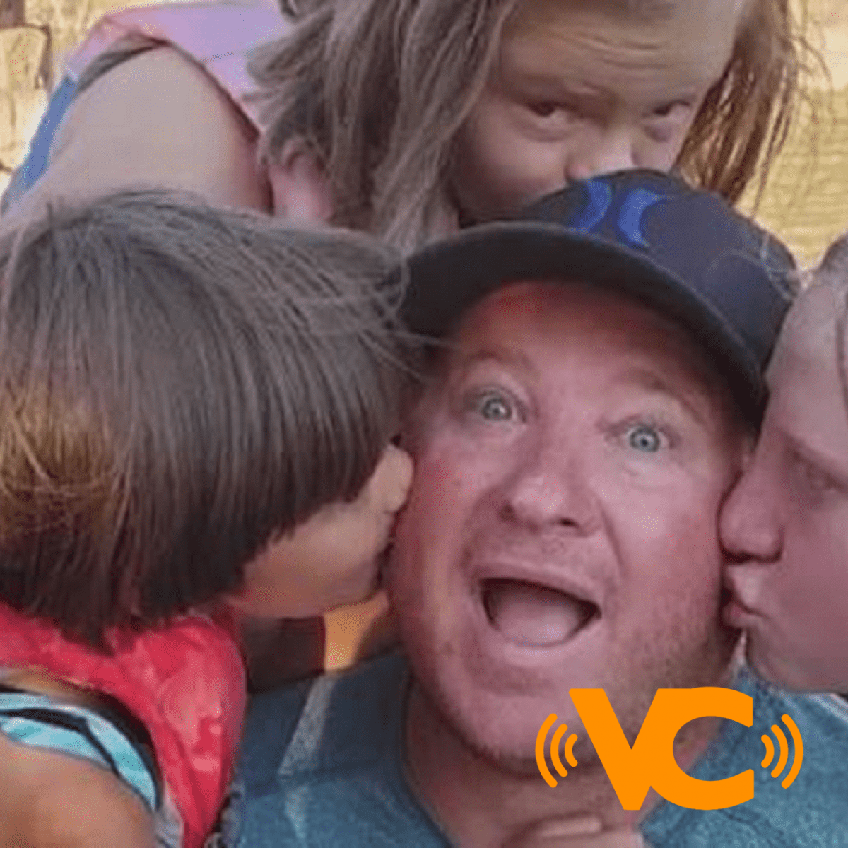 VIRAL: Conmovedora historia de padre soltero que adoptó a 3 hermanos que habían sido rechazados 16 veces VIRAL: Conmovedora historia de padre soltero que adoptó a 3 hermanos que habían sido rechazados 16 veces