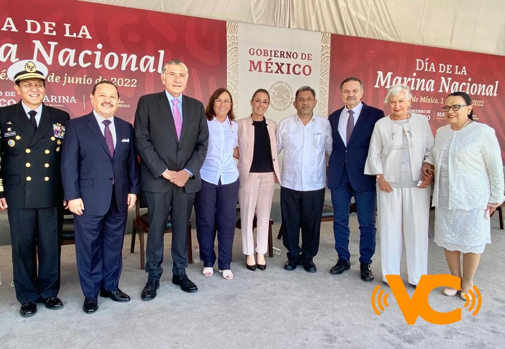 Conmemora Amado Cruz “Día de la Marina” con López Obrador Conmemora Amado Cruz “Día de la Marina” con López Obrador