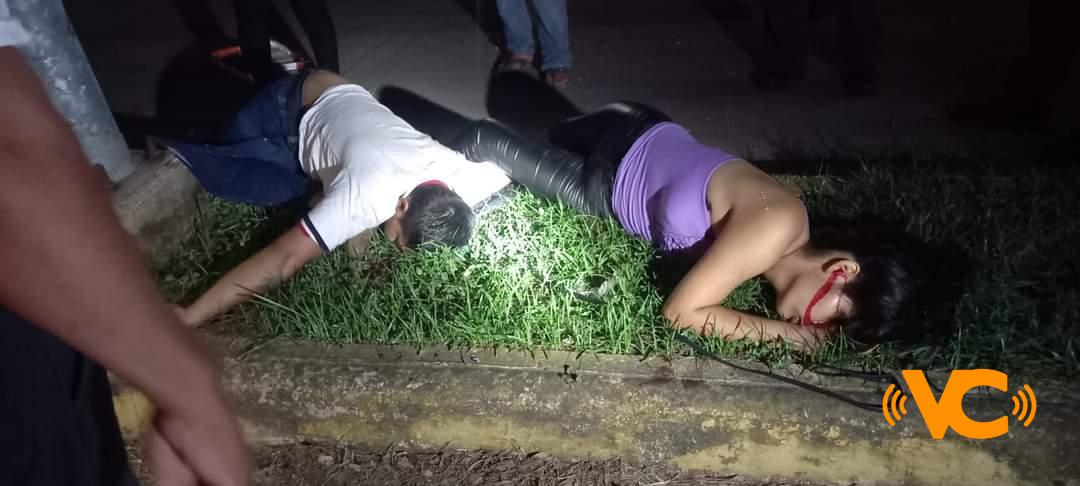Mueren 2 personas en accidente en Ixhuatlán del Sureste. Mueren 2 personas en accidente en Ixhuatlán del Sureste.