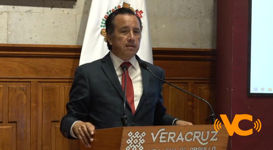 «En Veracruz se gobierna sin colores y para todos». El compromiso de Cuitláhuac García «En Veracruz se gobierna sin colores y para todos». El compromiso de Cuitláhuac García