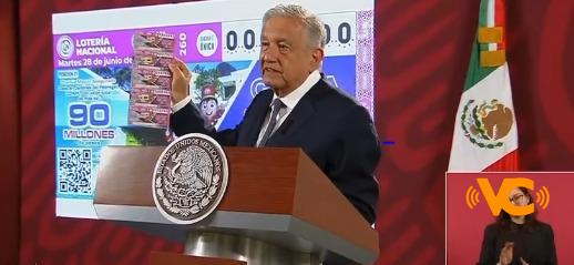 «La lotería nacional es como el tianguis del bienestar». AMLO anima a la ciudadanía participar en el sorteo del 28 de Junio (+Video) «La lotería nacional es como el tianguis del bienestar». AMLO anima a la ciudadanía participar en el sorteo del 28 de Junio (+Video)