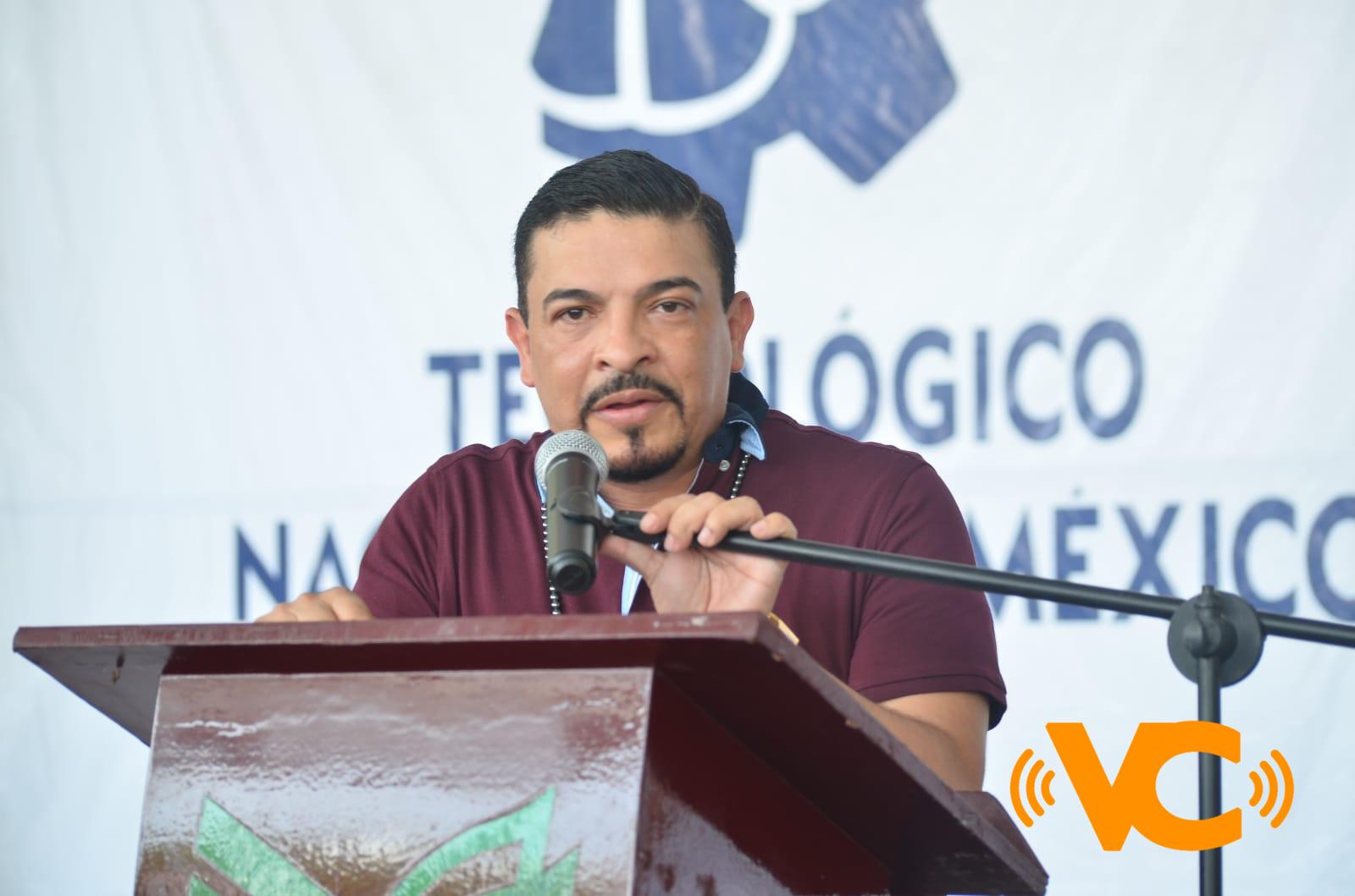 Veracruz volverá a ser semillero de jóvenes profesionistas y exitosos: Gómez Cazarín Veracruz volverá a ser semillero de jóvenes profesionistas y exitosos: Gómez Cazarín