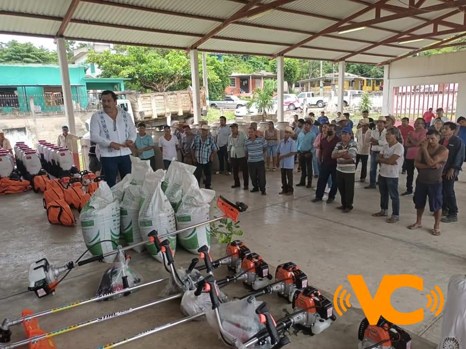 Seguiremos llevando insumos y herramientas a bajo costo a nuestra gente del campo: Magdaleno Rosales Seguiremos llevando insumos y herramientas a bajo costo a nuestra gente del campo: Magdaleno Rosales