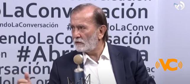 «La guerra es como un camión que viaja a 100 km/hr, no lo paras en un momento». Epigmenio Ibarra «La guerra es como un camión que viaja a 100 km/hr, no lo paras en un momento». Epigmenio Ibarra