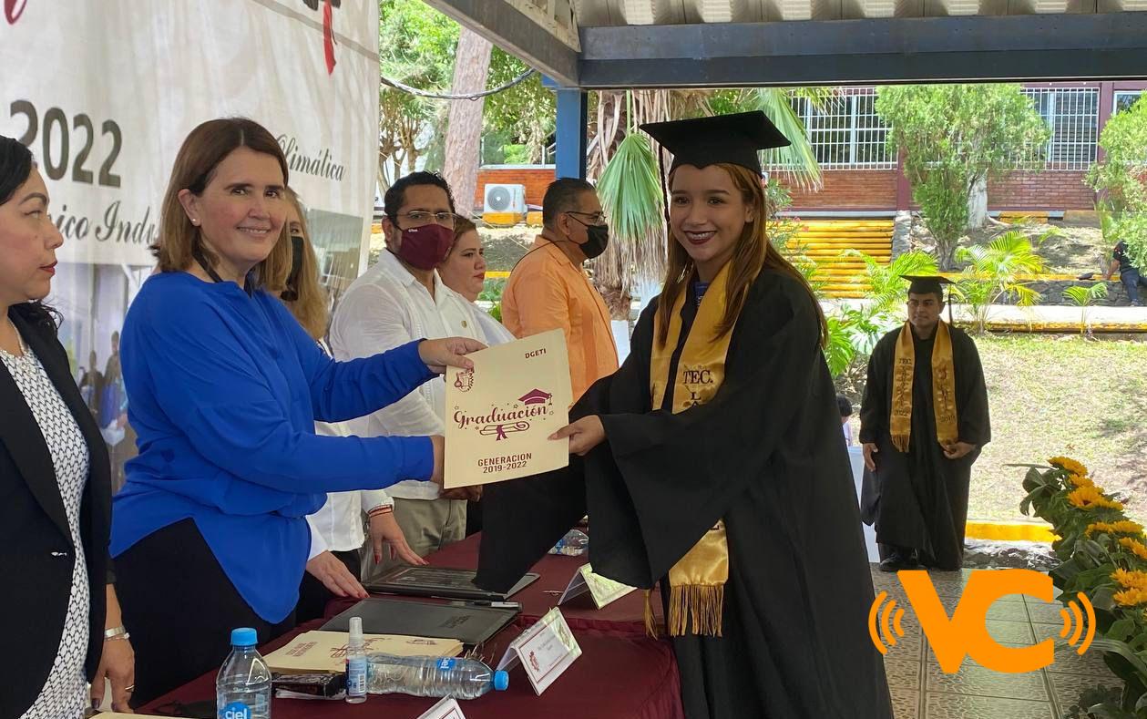 En Veracruz, se generan oportunidades para que las y los jóvenes cumplan sus metas y sueños: Cecilia Guevara En Veracruz, se generan oportunidades para que las y los jóvenes cumplan sus metas y sueños: Cecilia Guevara