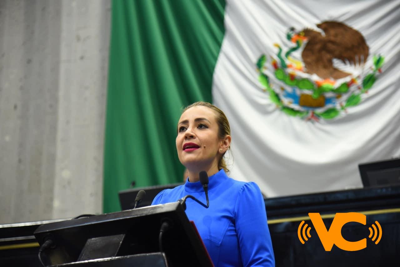 Diputada panista, Nora Jessica Lagunes, defiende su voto a favor de la Ley Nahle Diputada panista, Nora Jessica Lagunes, defiende su voto a favor de la Ley Nahle