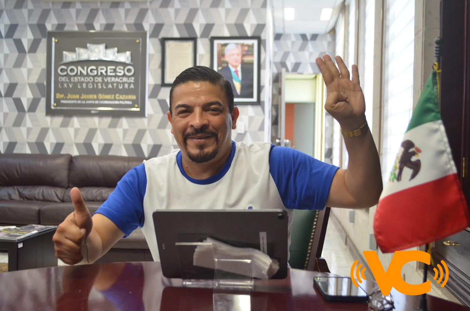 Veracruz consolida su vocación democrática con adición al artículo 11 constitucional: Gómez Cazarín Veracruz consolida su vocación democrática con adición al artículo 11 constitucional: Gómez Cazarín