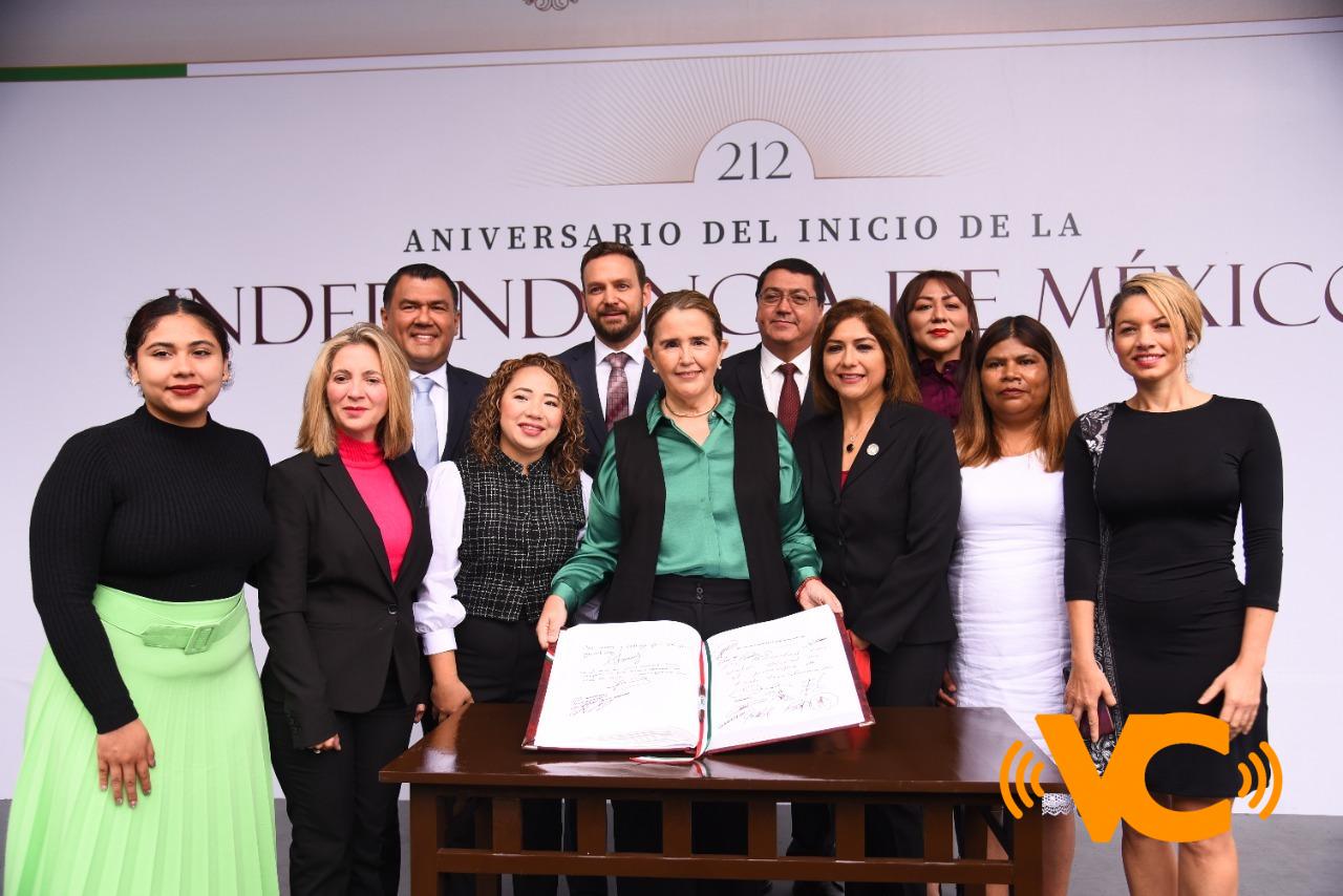 Realiza Congreso Guardia de Honor ante monumento de Don Miguel Hidalgo Realiza Congreso Guardia de Honor ante monumento de Don Miguel Hidalgo