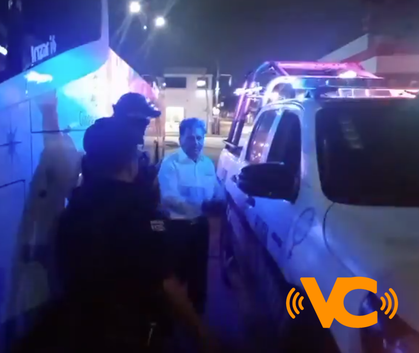 Detienen a conductor de autobús por intentar manejar en estado de ebriedad, en Coatzacoalcos Detienen a conductor de autobús por intentar manejar en estado de ebriedad, en Coatzacoalcos