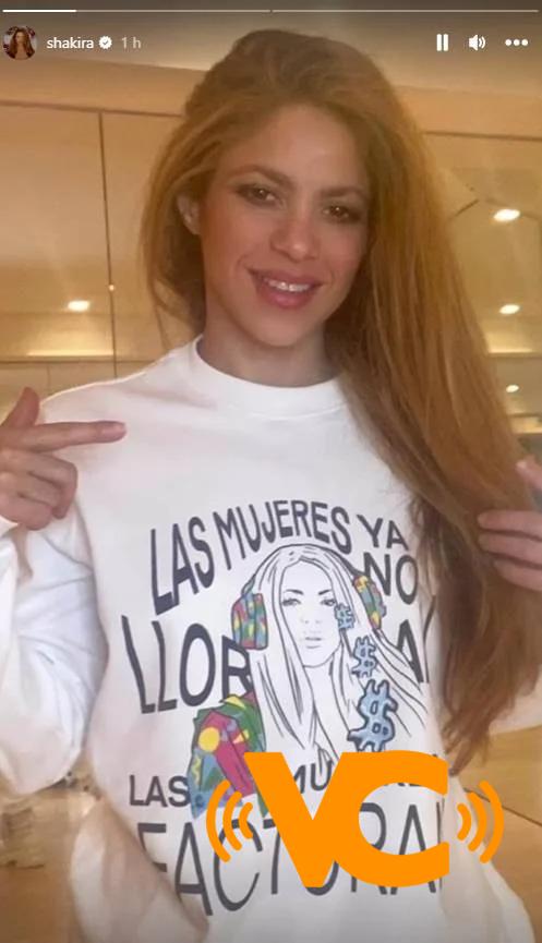 ¡Sigue facturando! Shakira vende sudadera con frase en contra de Piqué ¡Sigue facturando! Shakira vende sudadera con frase en contra de Piqué