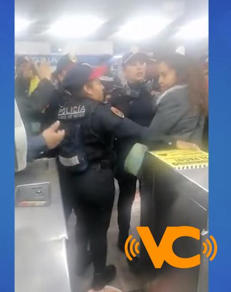 Detienen a taquillera en estación Hidalgo por agredir a niño con discapacidad Detienen a taquillera en estación Hidalgo por agredir a niño con discapacidad