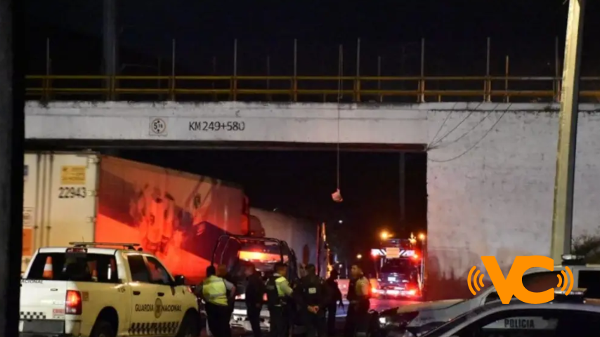 Terror por cabeza humana colgando de puente en Nogales Terror por cabeza humana colgando de puente en Nogales