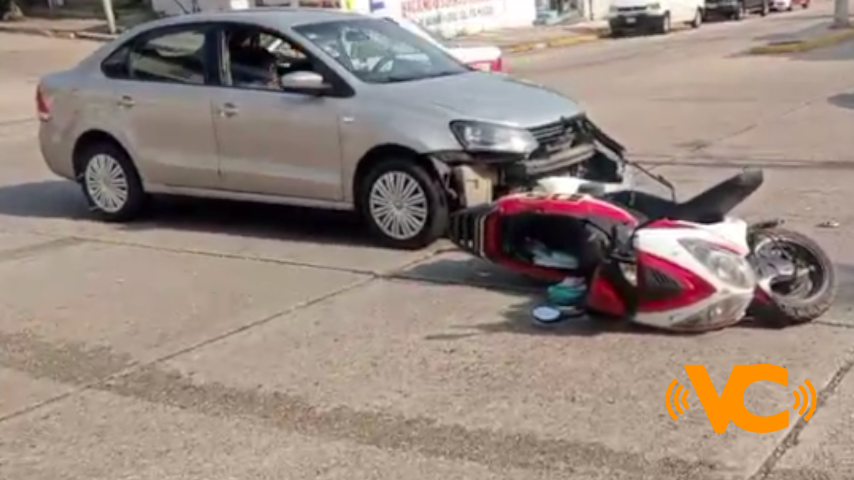 Atropellan motociclista en Coatzacoalcos Atropellan motociclista en Coatzacoalcos