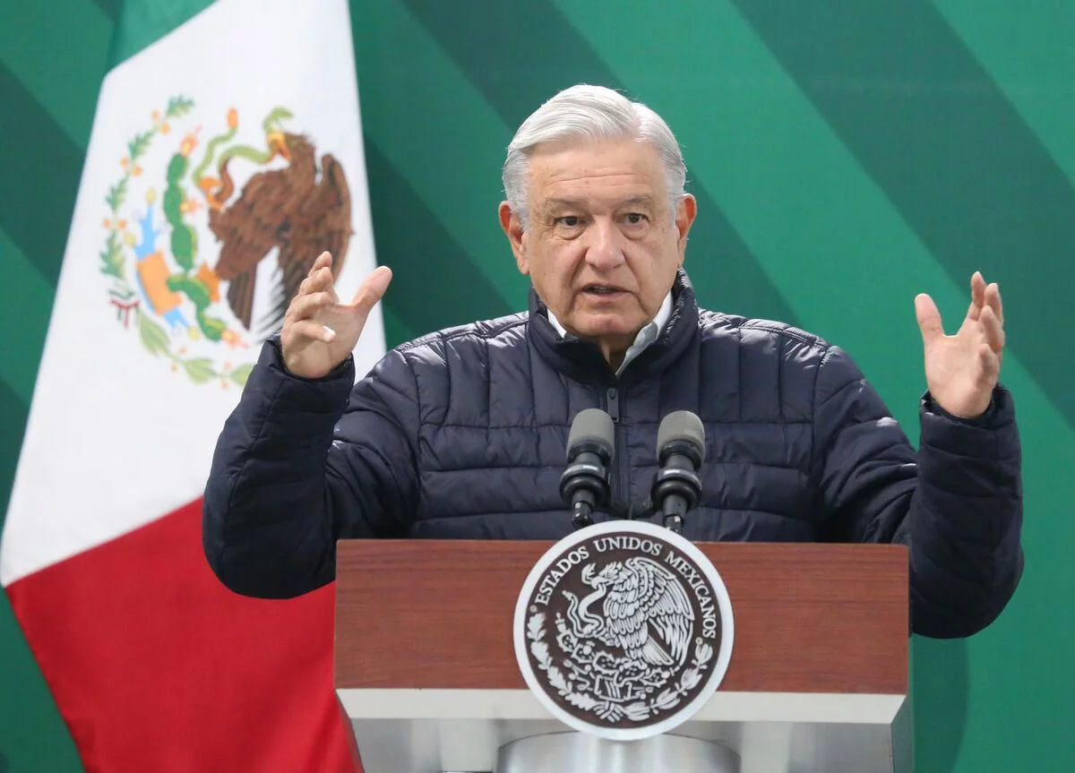 Desaparecen archivos de AMLO, Salinas y Bartlett