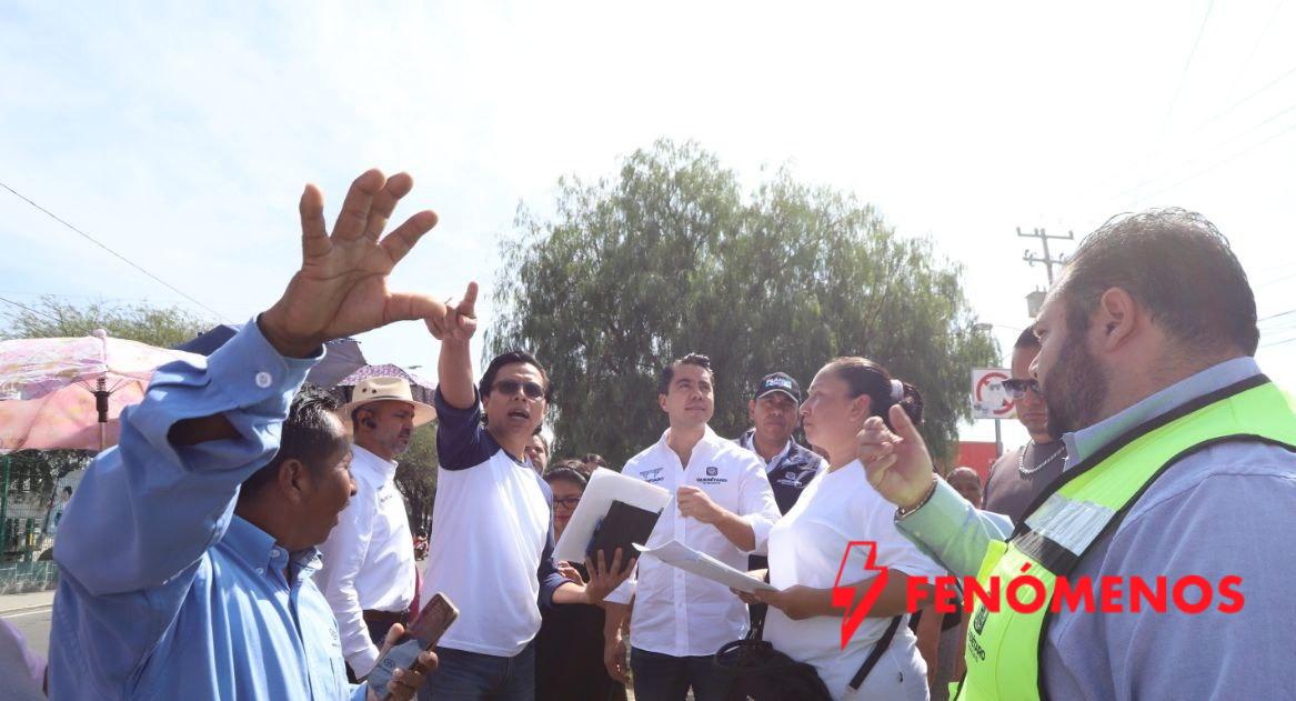 Habrá acciones a cortísimo plazo: Felifer Macías informó al visitar el Fraccionamiento Eduardo Loarca Habrá acciones a cortísimo plazo: Felifer Macías informó al visitar el Fraccionamiento Eduardo Loarca