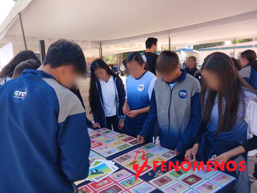 Estudiantes guanajuatenses se convierten en Estudiantes guanajuatenses se convierten en
