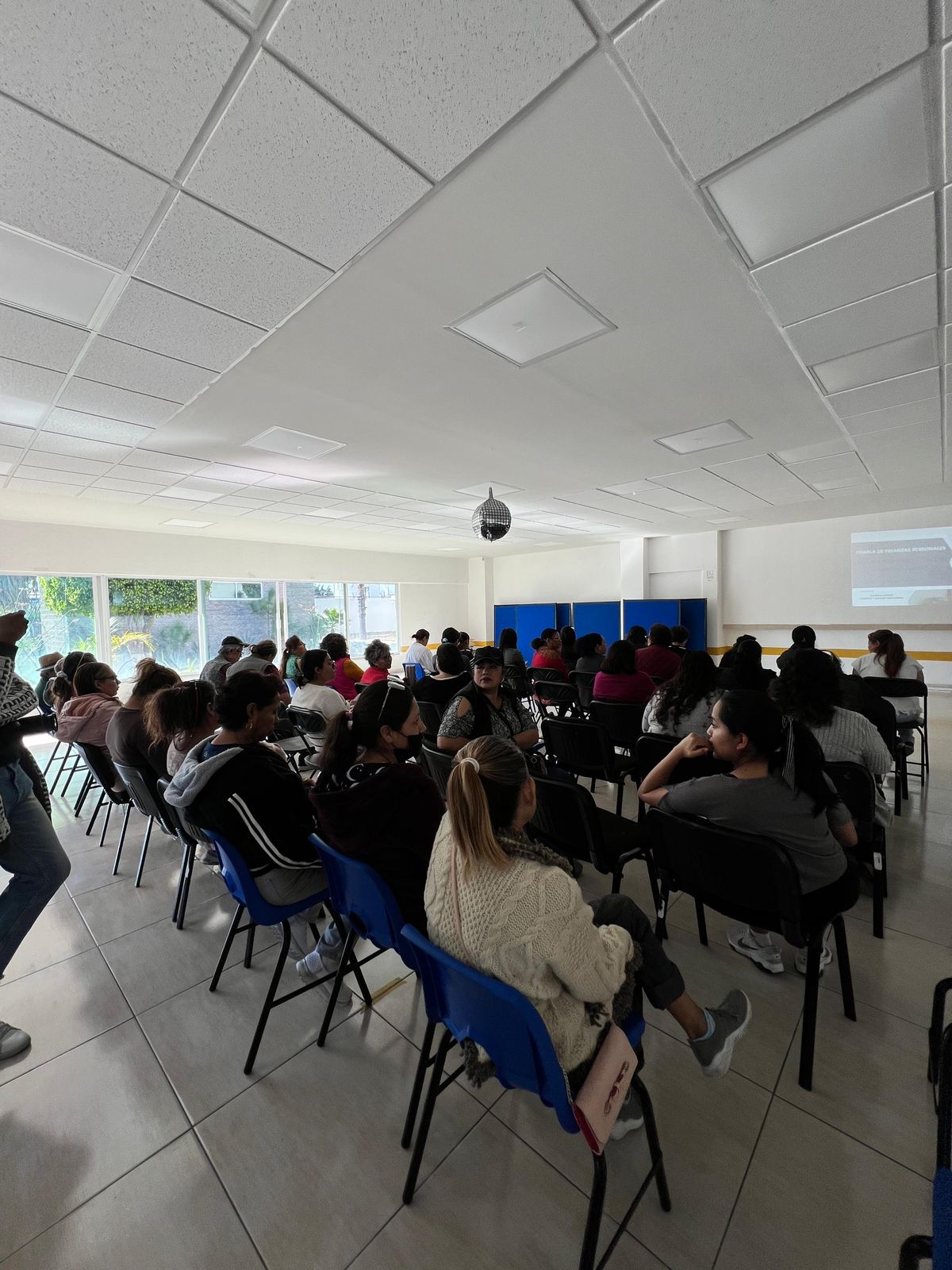 Imagen de Inicia la Primera Jornada de Libertad Financiera para Mujeres en la Delegación Felipe Carrillo Puerto 4