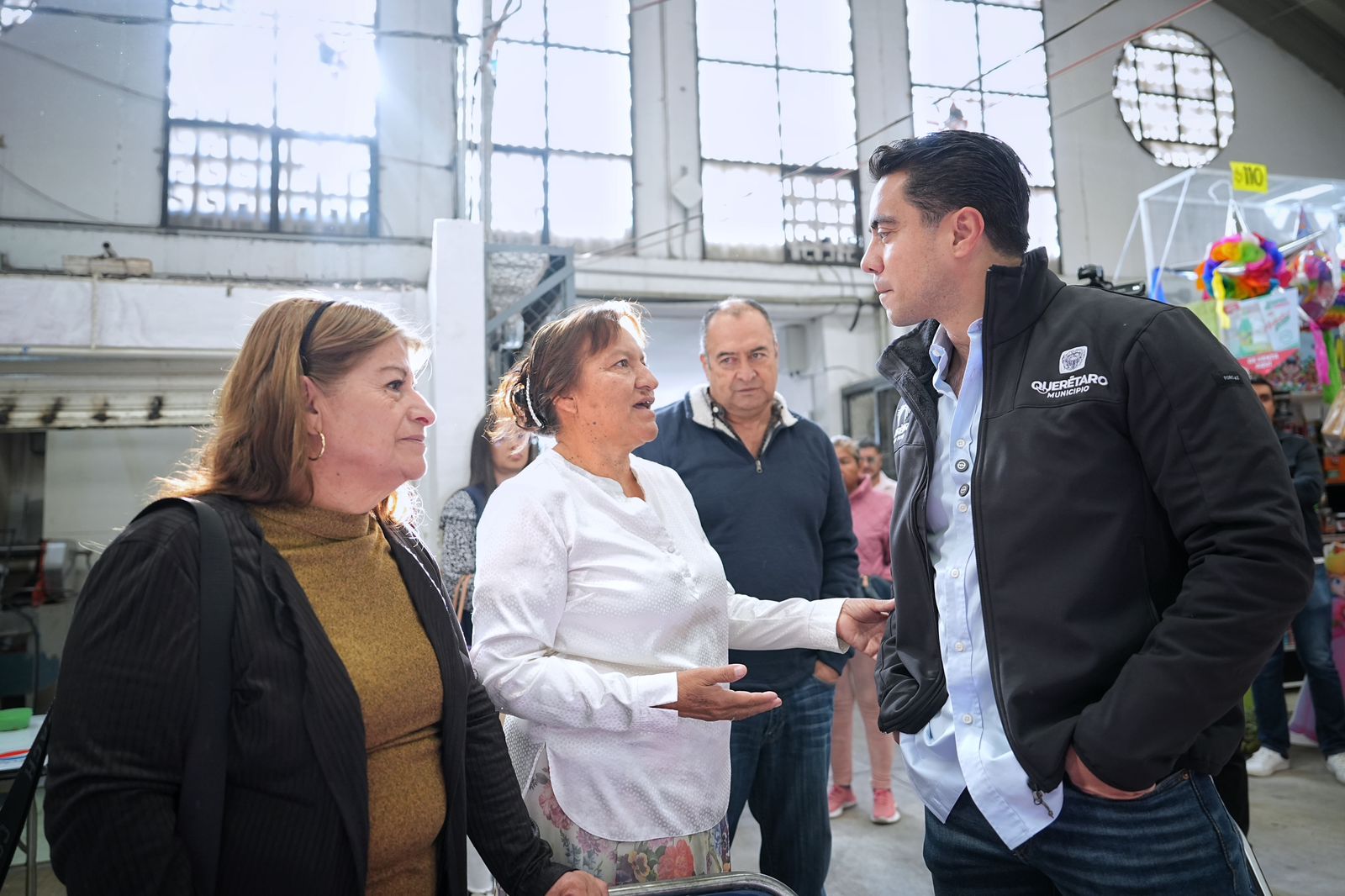 Imagen de Con tu compra apoyamos la economía local e impulsamos la economía de las familias queretanas: Felifer Macías 4